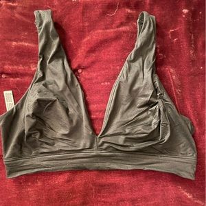 Victoria’s Secret Lightly Lined Bralette